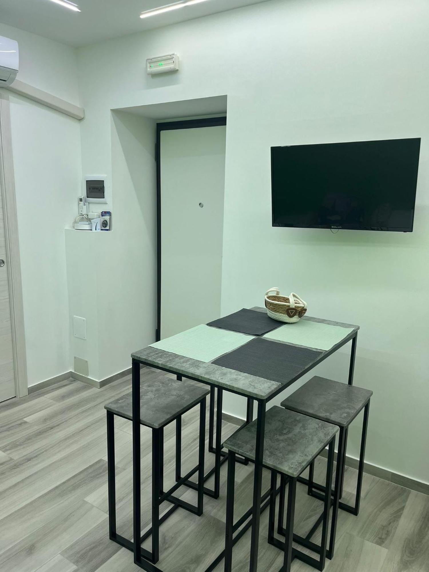 La Maddalena House Apartment Catania Exterior photo
