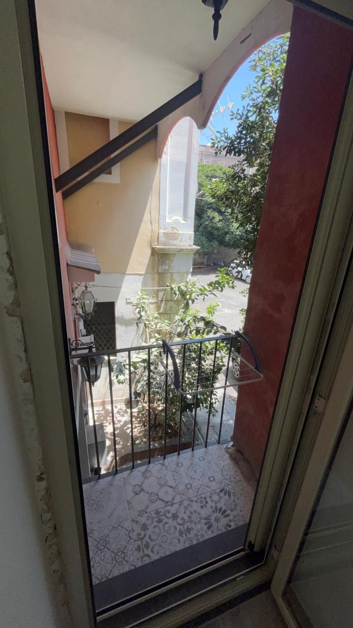 La Maddalena House Apartment Catania Exterior photo